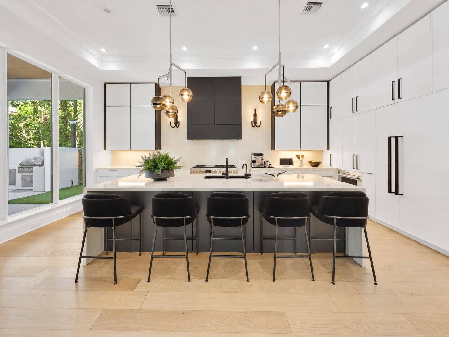 755 W Fern Drive, Boca Raton, FL 33432 Kitchen