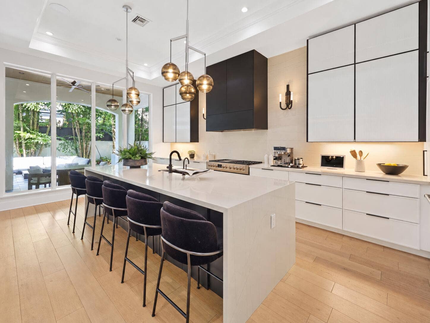 755 W Fern Drive, Boca Raton, FL 33432 Kitchen