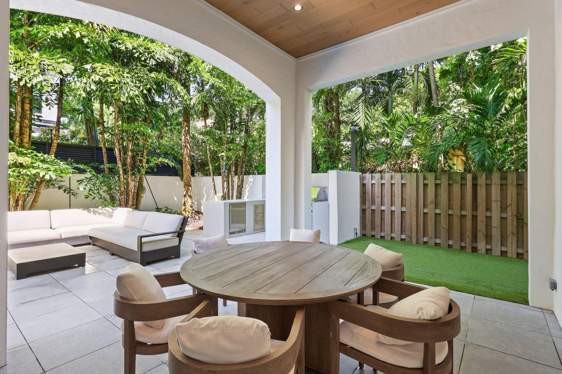 755 W Fern Drive, Boca Raton, FL 33432 Patio