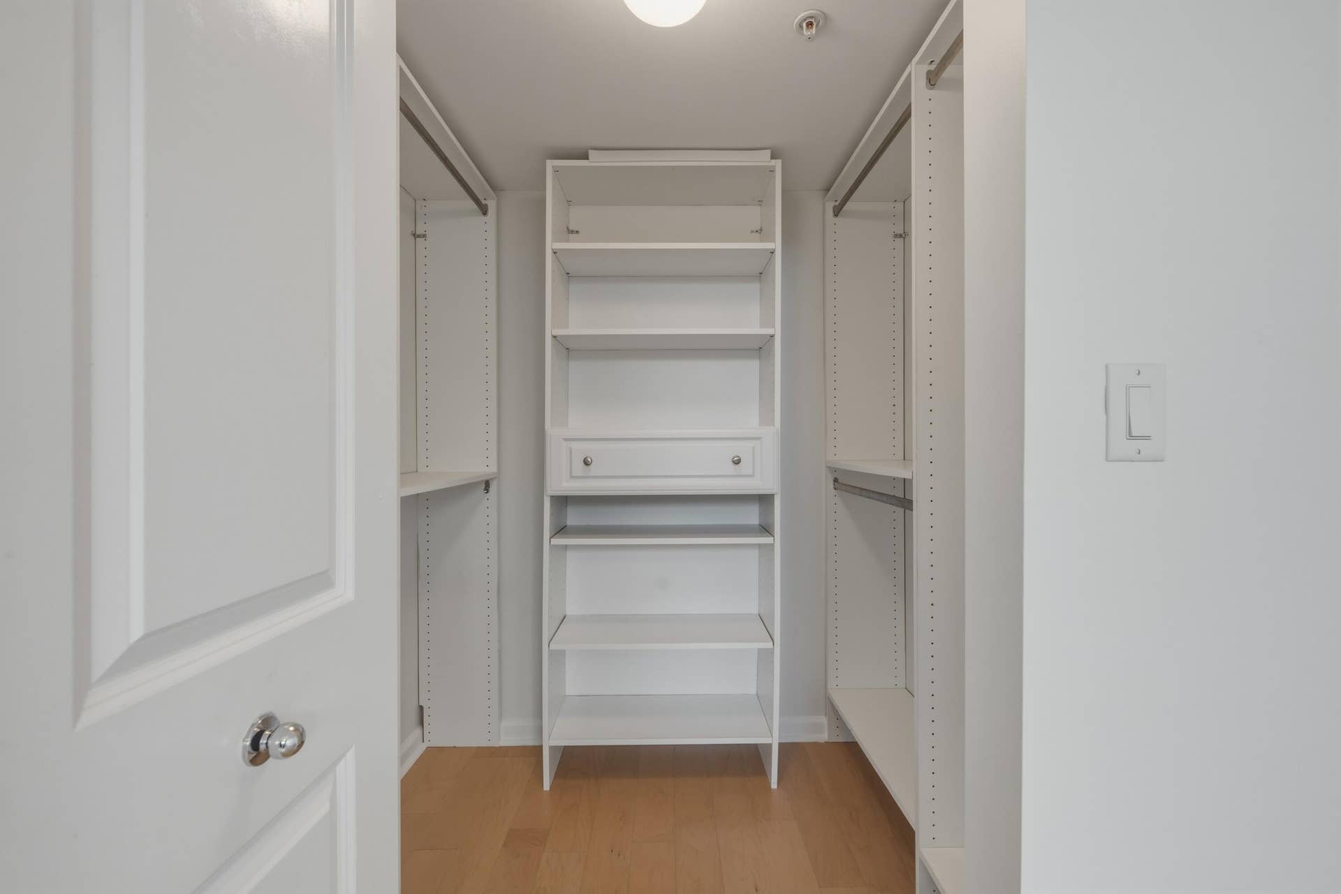 Closet Cabinetry