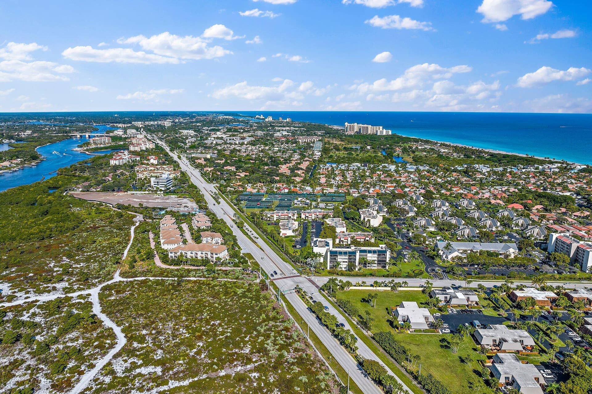016-1605US1NM1103-Jupiter-FL-SMALL