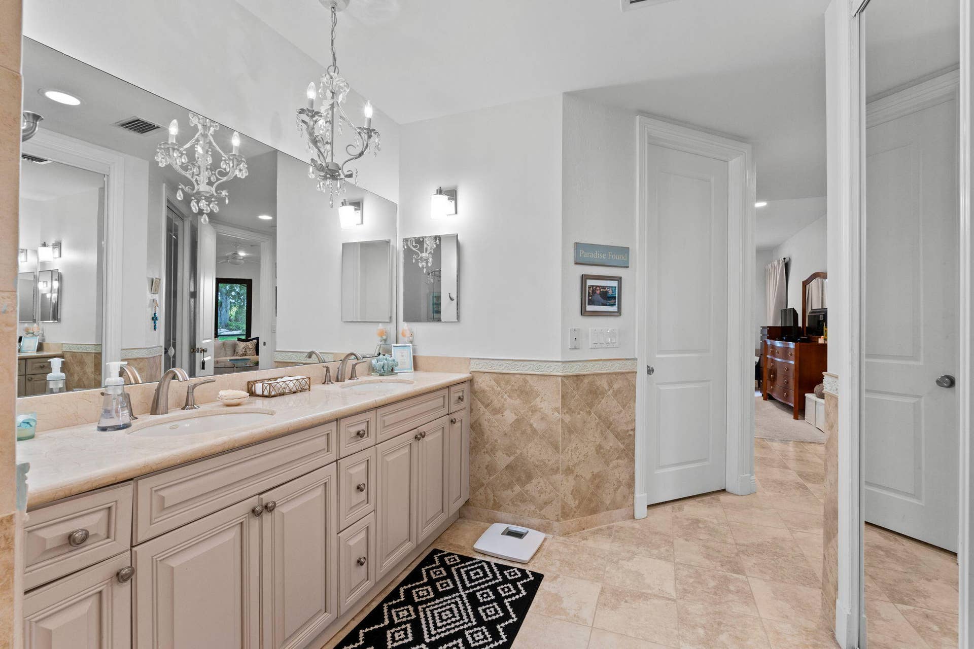 29-web-or-mls-A7406823