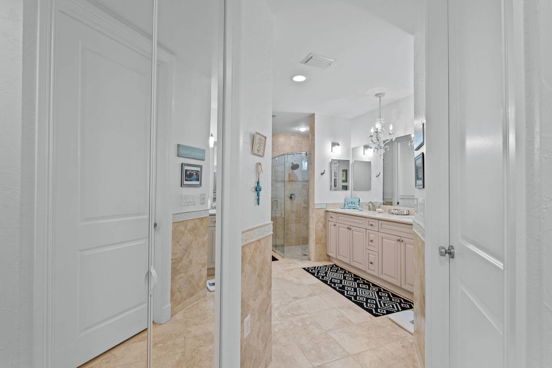 24-web-or-mls-A7406802