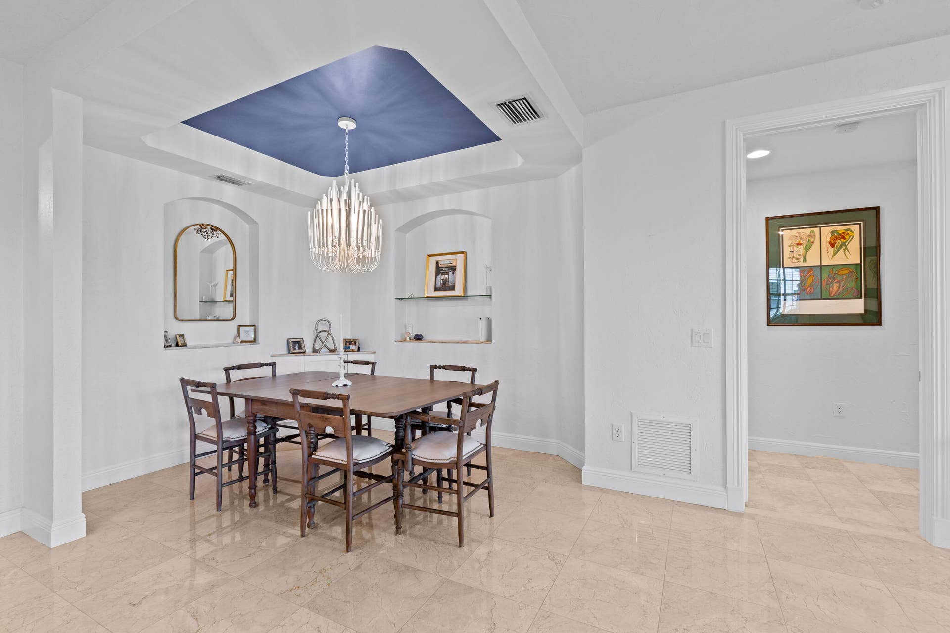 18-web-or-mls-A7406859
