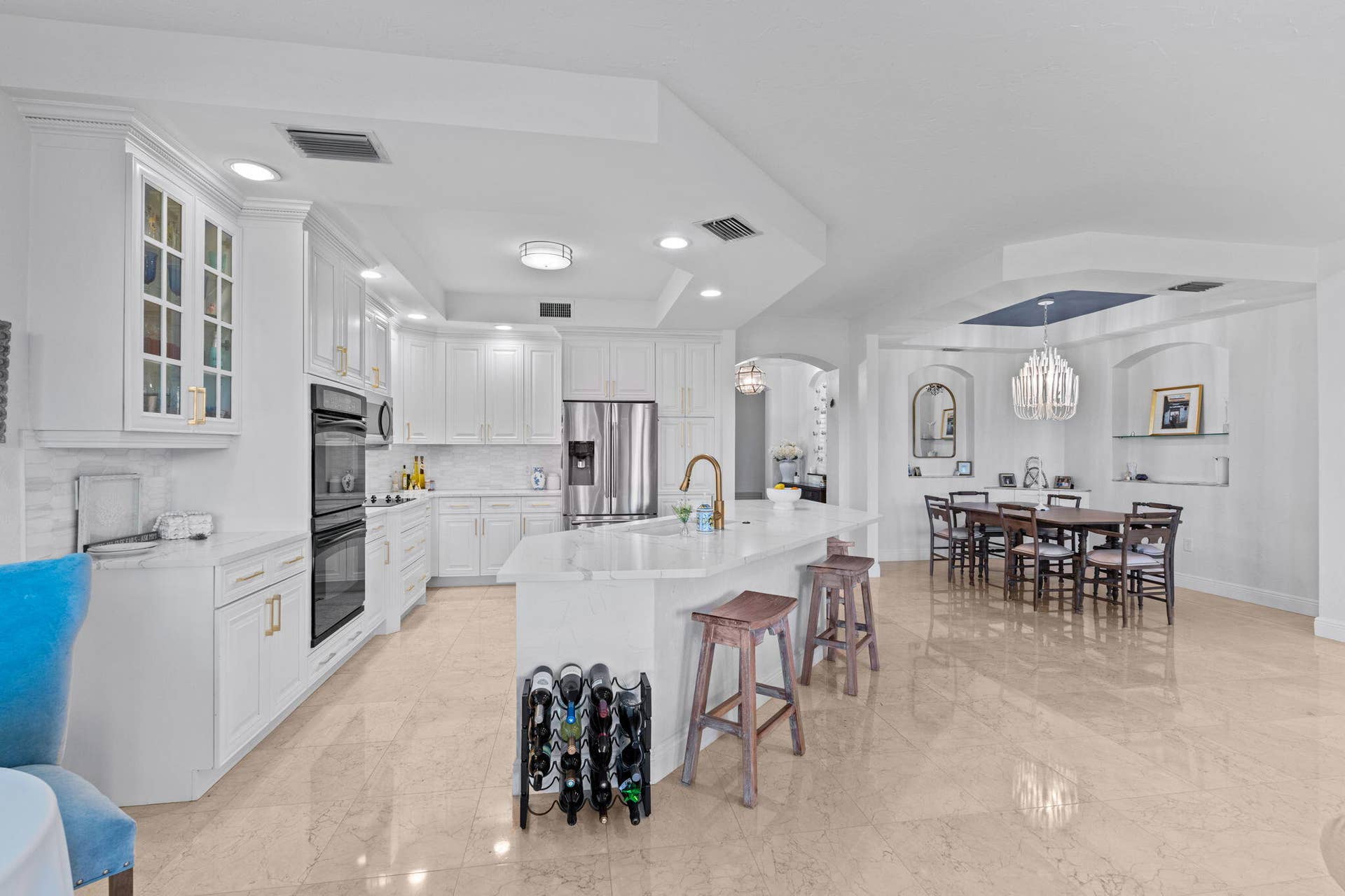 9-web-or-mls-A7406844