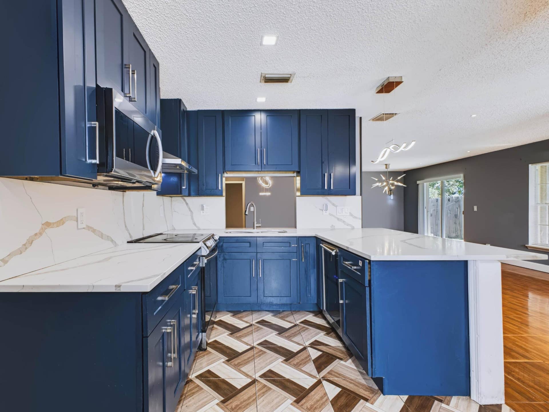 Kitchen 2