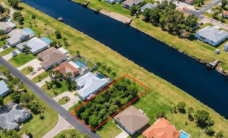 Property photo for 1636 SW LEXINGTON Drive, Port St Lucie, FL