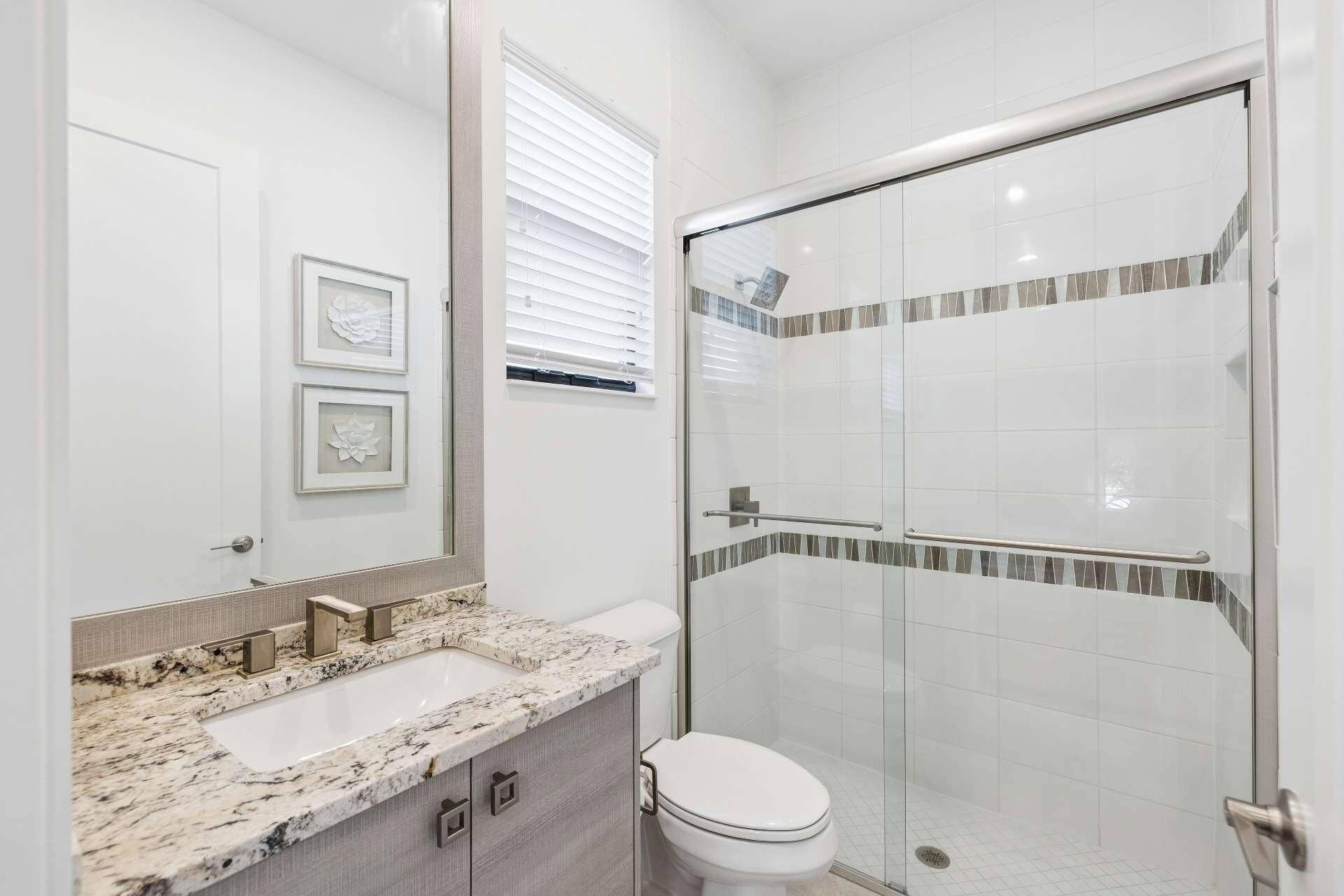 2ND BATHROOM