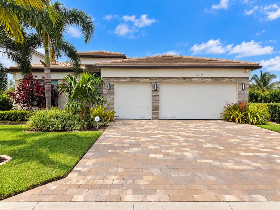 Property photo for 17071 Rainbow Falls Trail, Boca Raton, FL