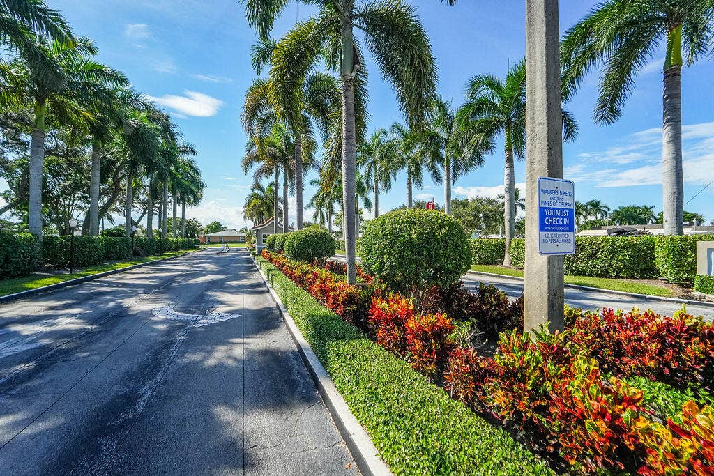1841 NW 18th Avenue, #201, Delray Beach, FL 33445 1841delray-15