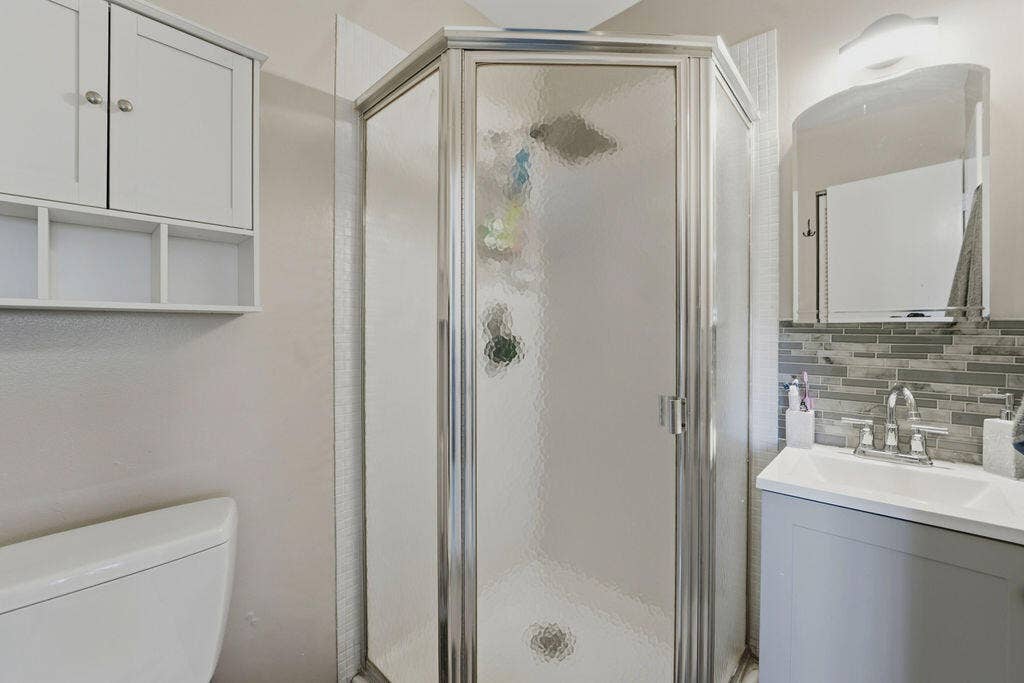 1841 NW 18th Avenue, #201, Delray Beach, FL 33445 1841_NW_18TH_AVE_008