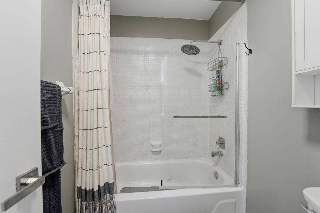 1841 NW 18th Avenue, #201, Delray Beach, FL 33445 1841_NW_18TH_AVE_018