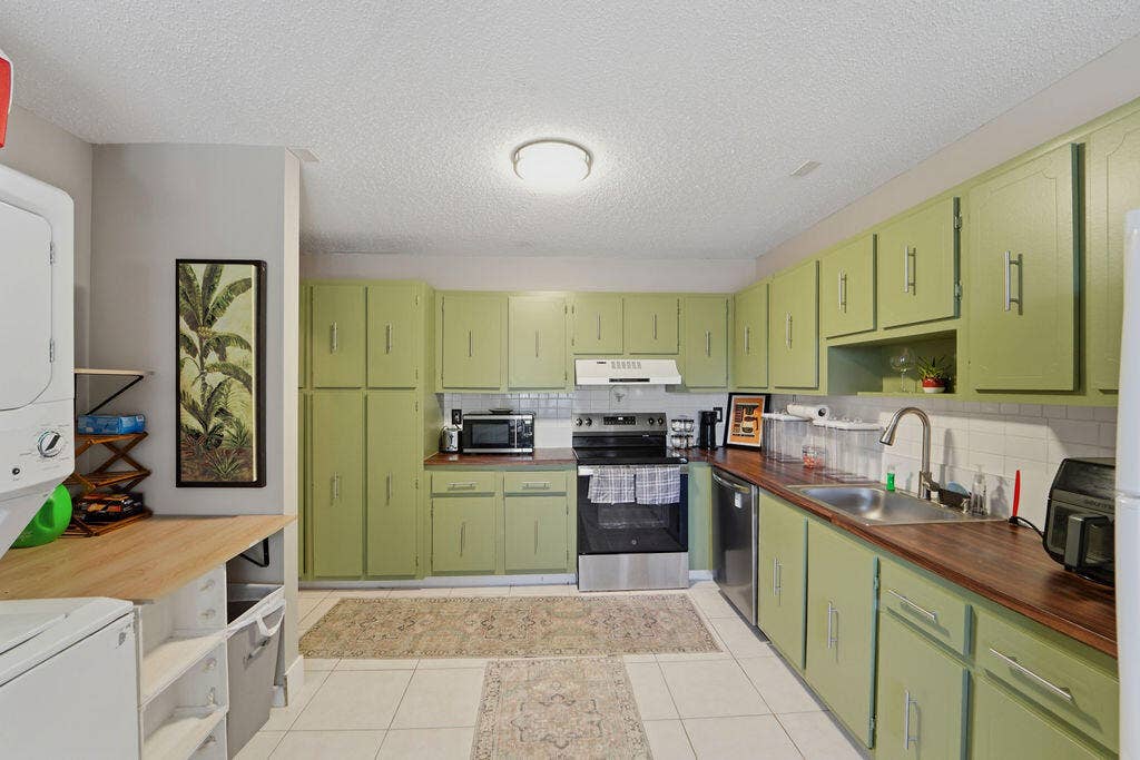 1841 NW 18th Avenue, #201, Delray Beach, FL 33445 1841_NW_18TH_AVE_002