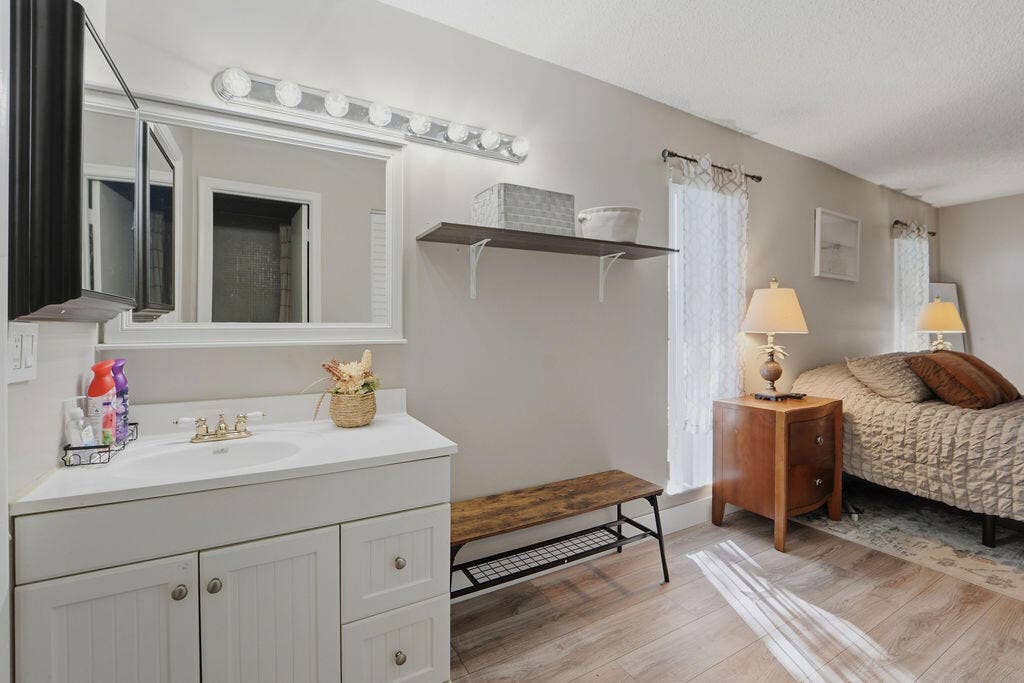 1841 NW 18th Avenue, #201, Delray Beach, FL 33445 1841_NW_18TH_AVE_020