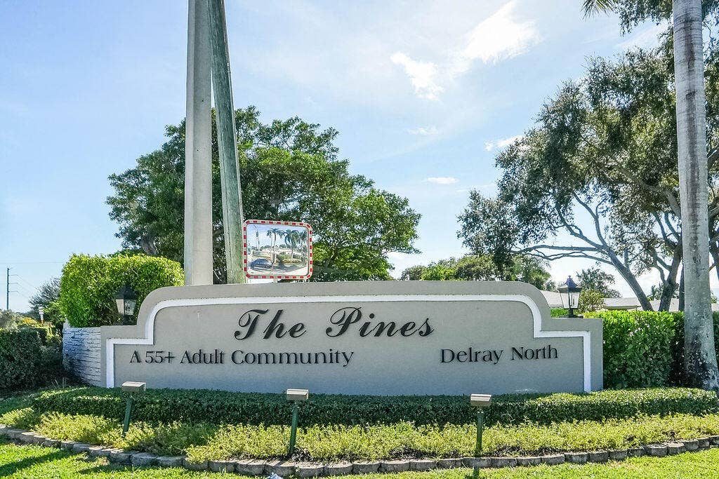 1841 NW 18th Avenue, #201, Delray Beach, FL 33445 1841delray-16