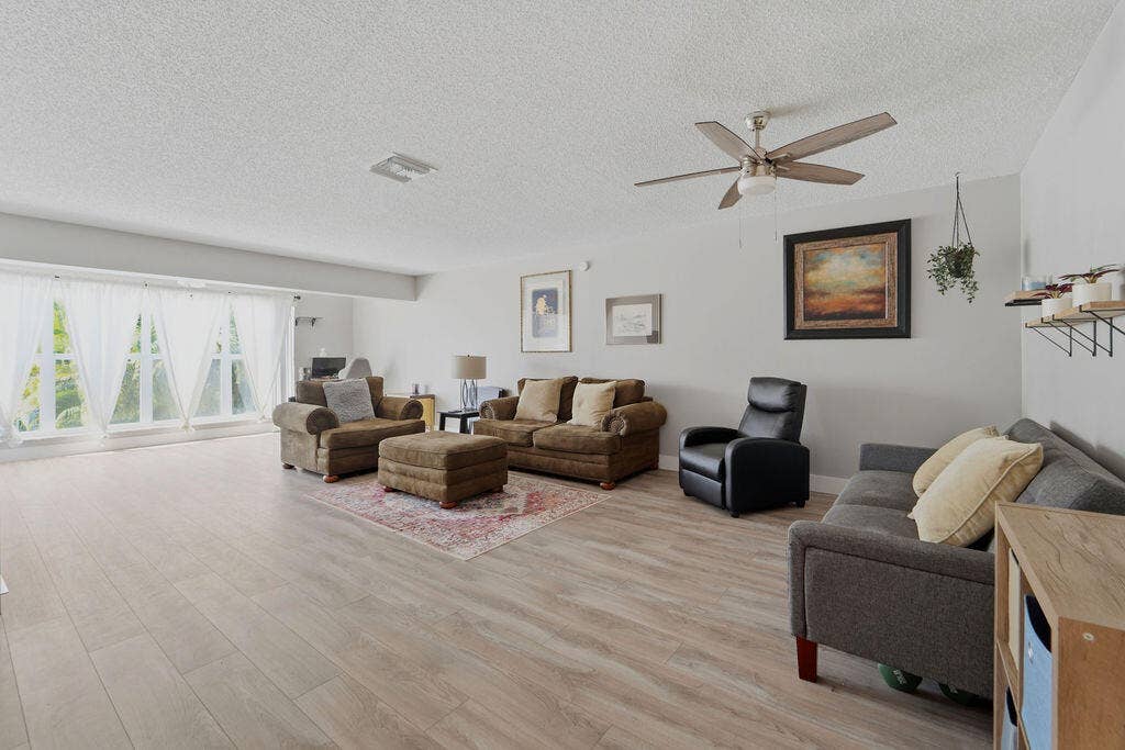 1841 NW 18th Avenue, #201, Delray Beach, FL 33445 1841_NW_18TH_AVE_010