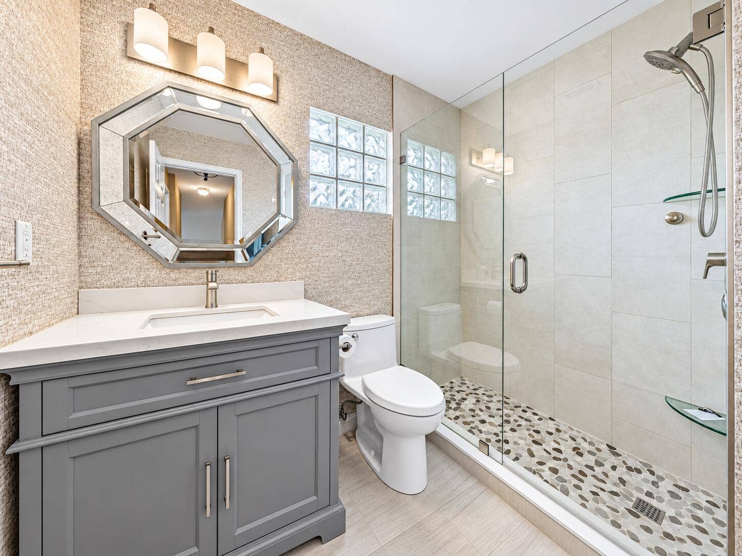 5137 Elpine Way, Riviera Beach, FL 33418 Bathroom 2