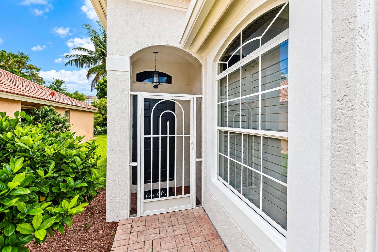 5137 Elpine Way, Riviera Beach, FL 33418 Entrance
