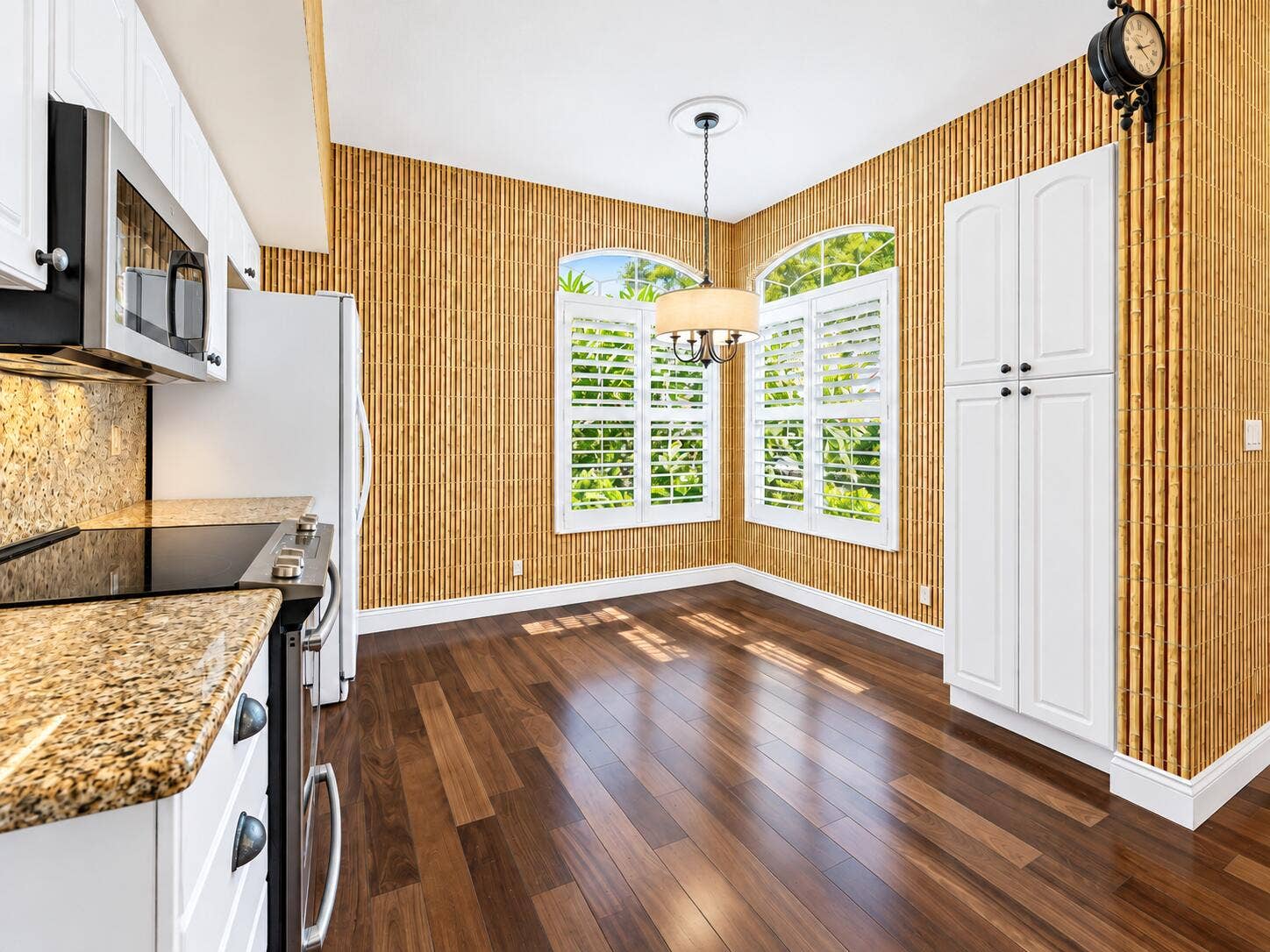 5137 Elpine Way, Riviera Beach, FL 33418 Kitchen
