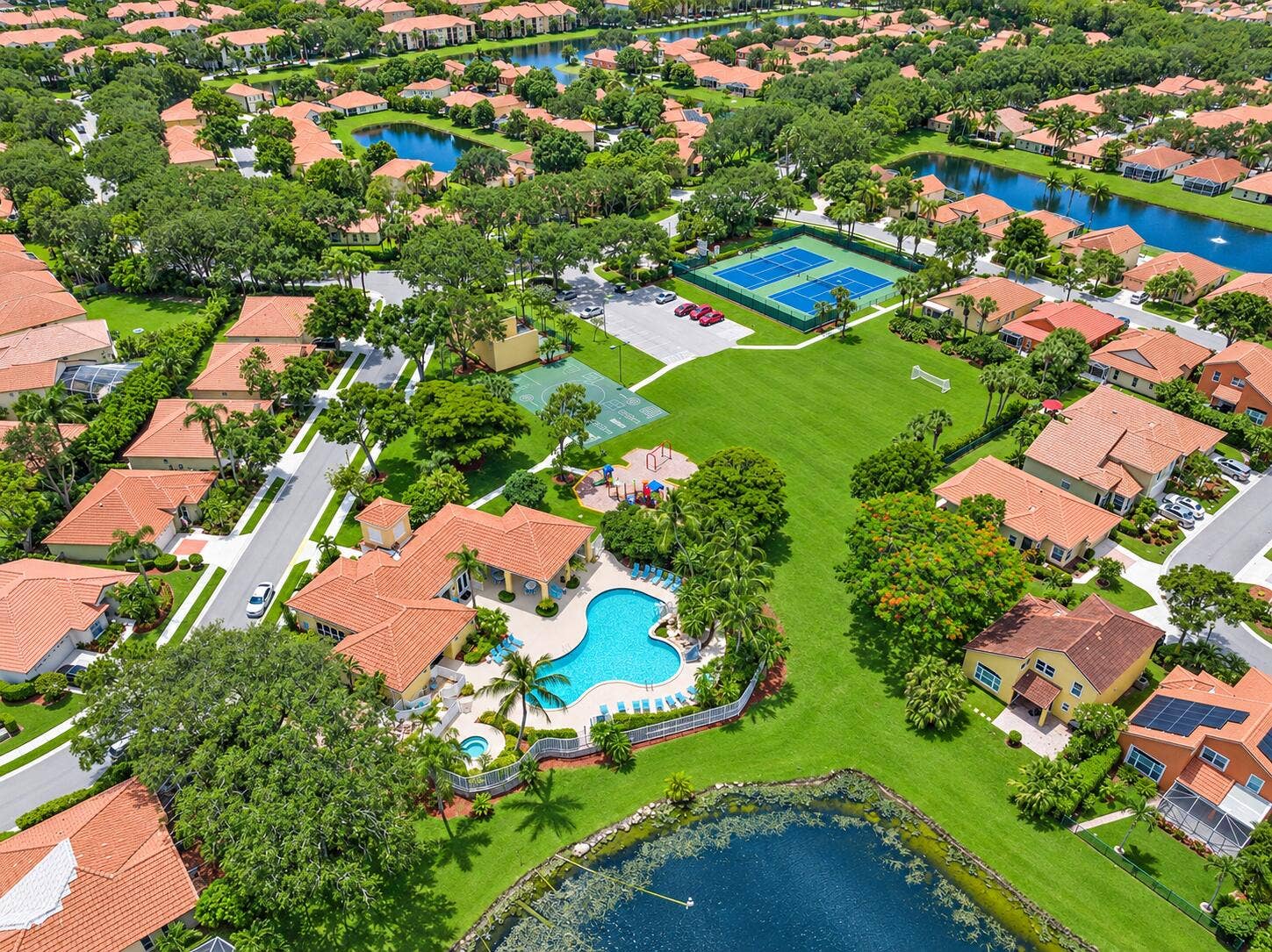 5137 Elpine Way, Riviera Beach, FL 33418 Woodbine Amenities