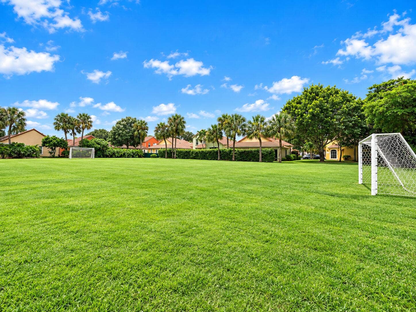5137 Elpine Way, Riviera Beach, FL 33418 Woodbine Amenities
