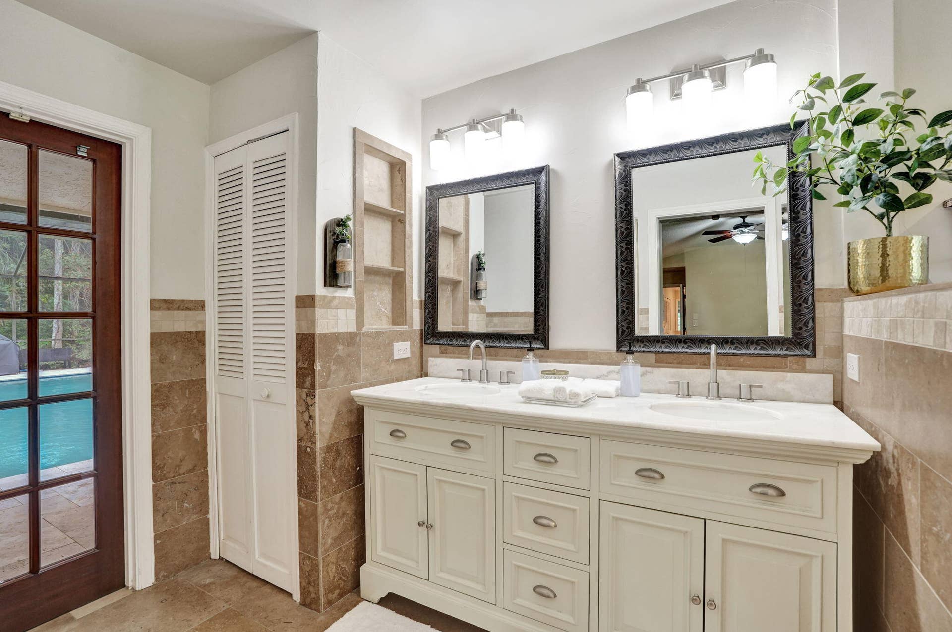 5000 NW 81st Avenue, Coral Springs, FL 33067 92-web-or-mls-DSC09544