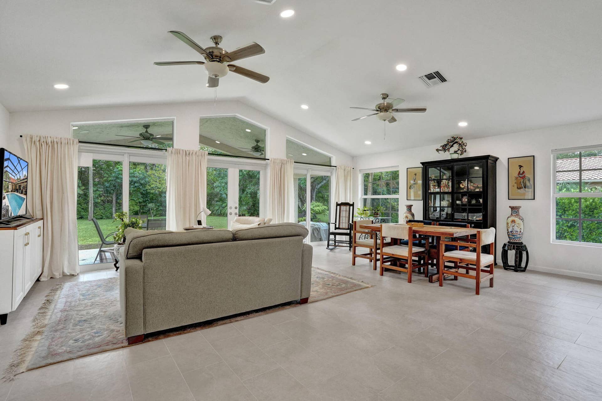 5000 NW 81st Avenue, Coral Springs, FL 33067 116-web-or-mls-DSC09634