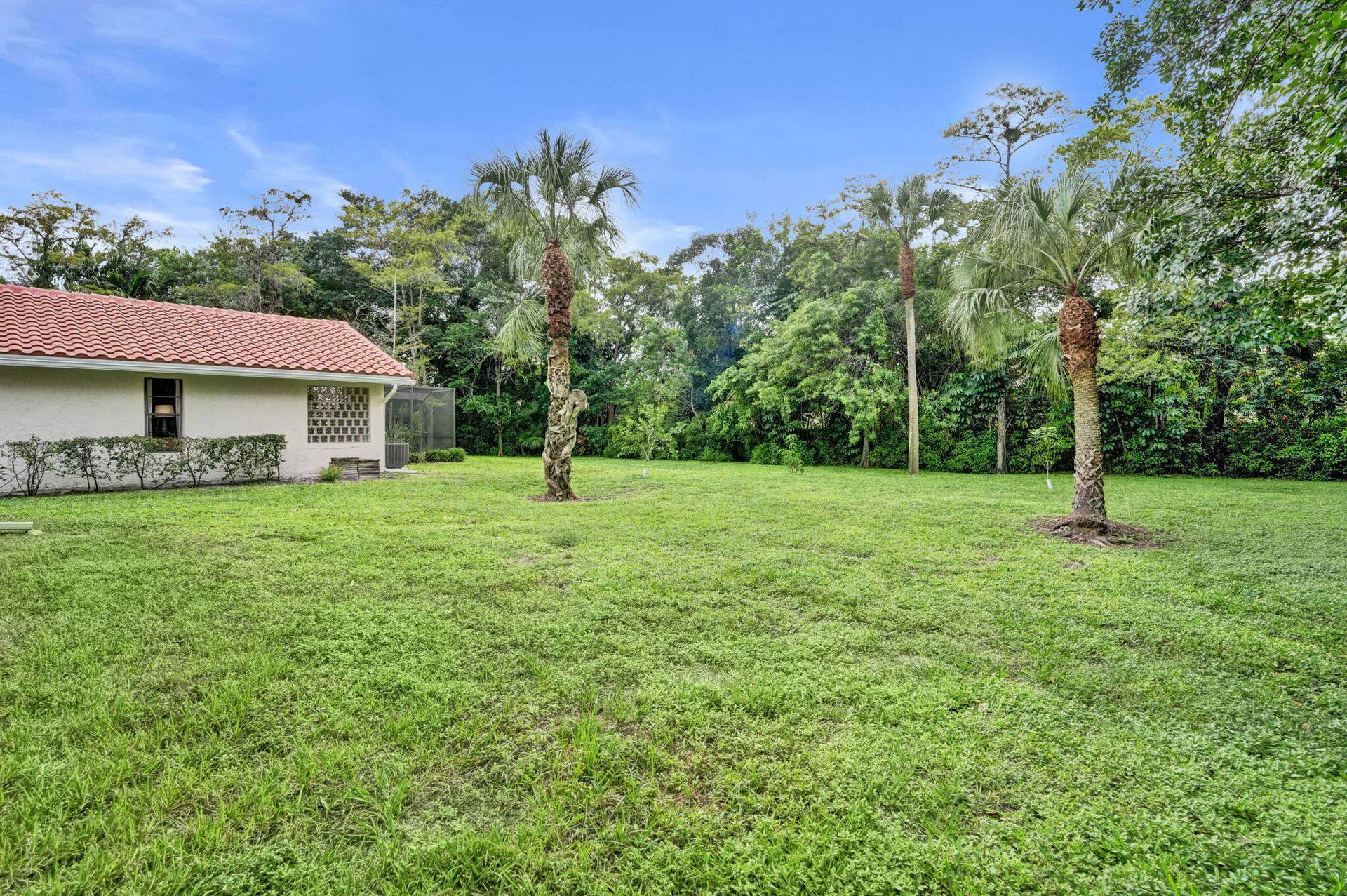 5000 NW 81st Avenue, Coral Springs, FL 33067 138-web-or-mls-DSC09700
