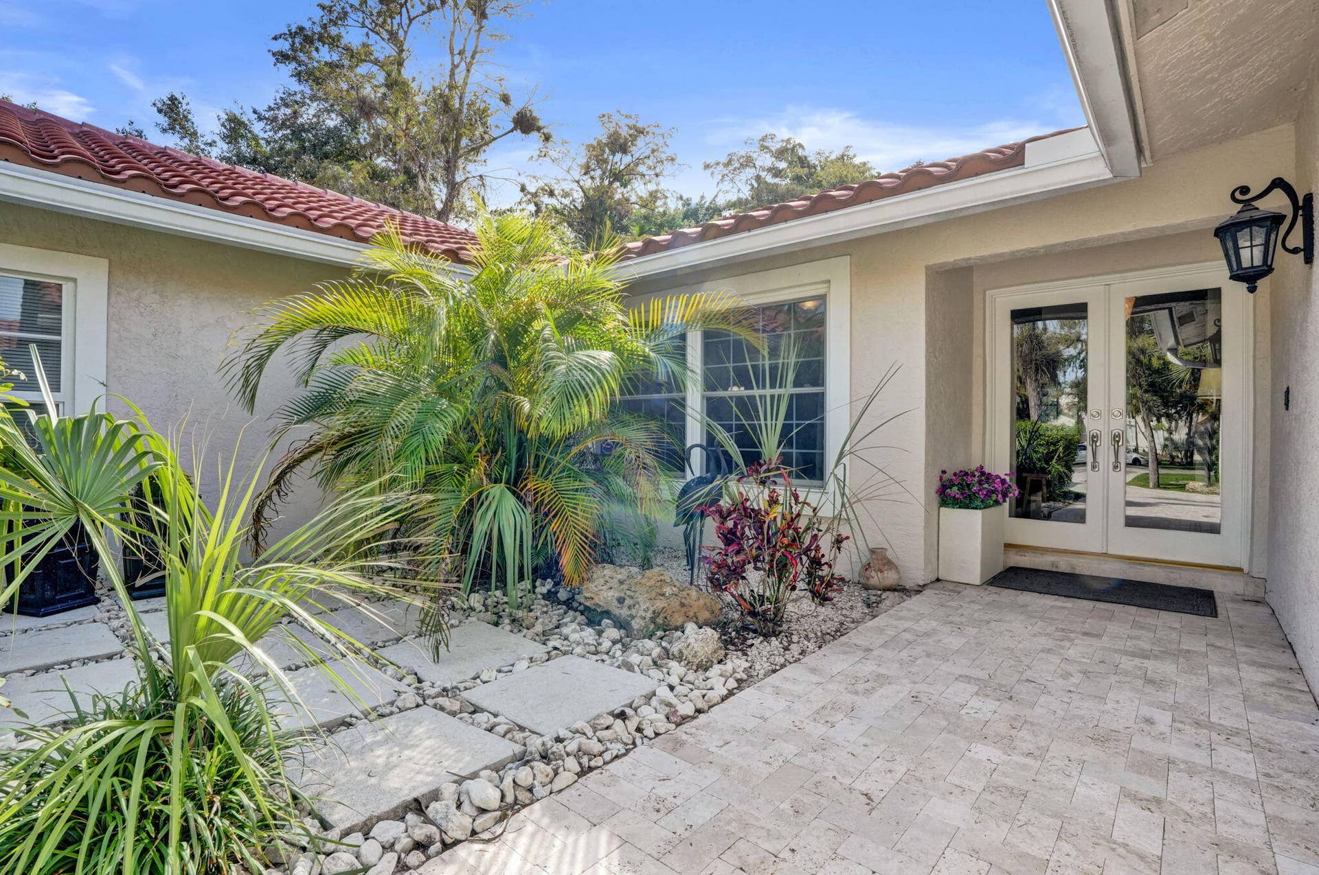 5000 NW 81st Avenue, Coral Springs, FL 33067 34-web-or-mls-DSC09355