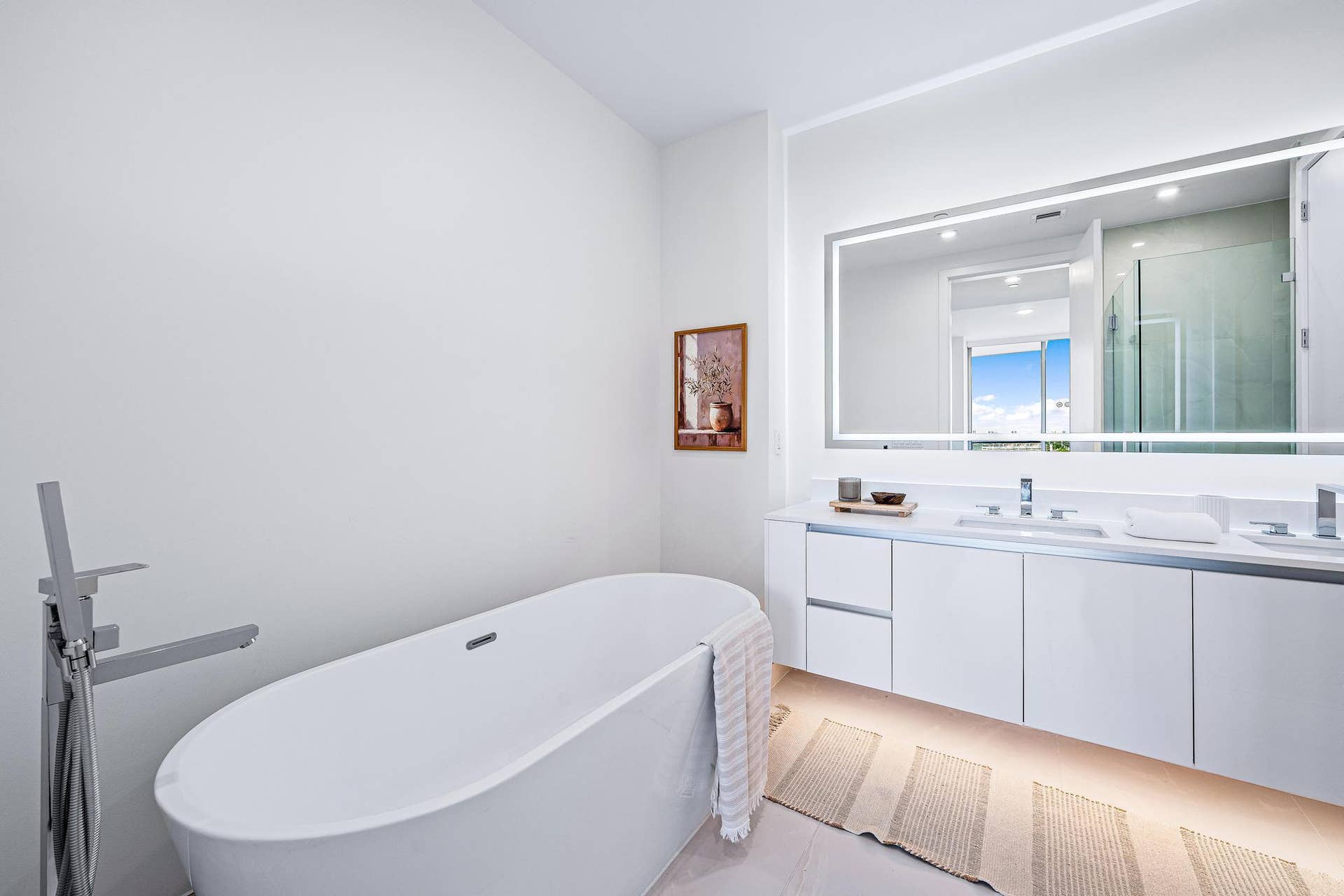 220 LAKE SHORE Drive, #817, Lake Park, West Palm Beach, FL 33403 220 Lake Shore Dr. #817-16