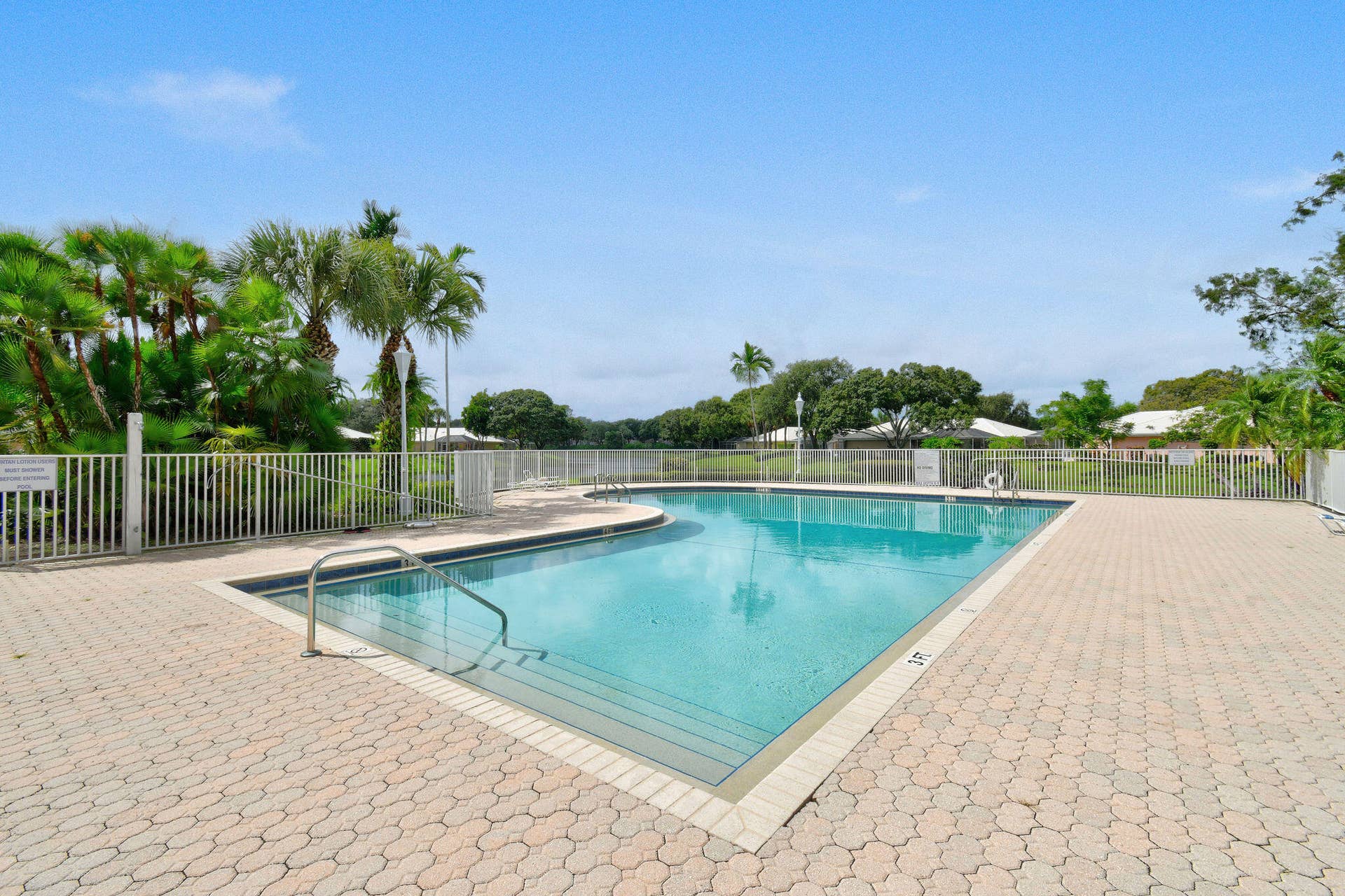 1081 Bedford Avenue, Palm Beach Gardens, FL 33403 Lake Catherine Community Pool