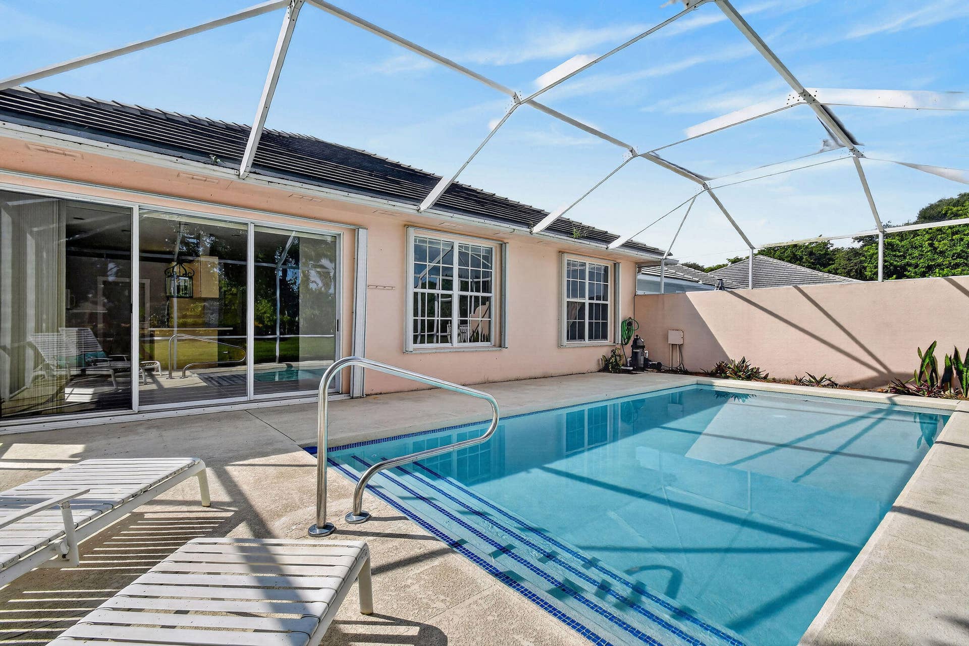 1081 Bedford Avenue, Palm Beach Gardens, FL 33403 1081BedfordAve(55)