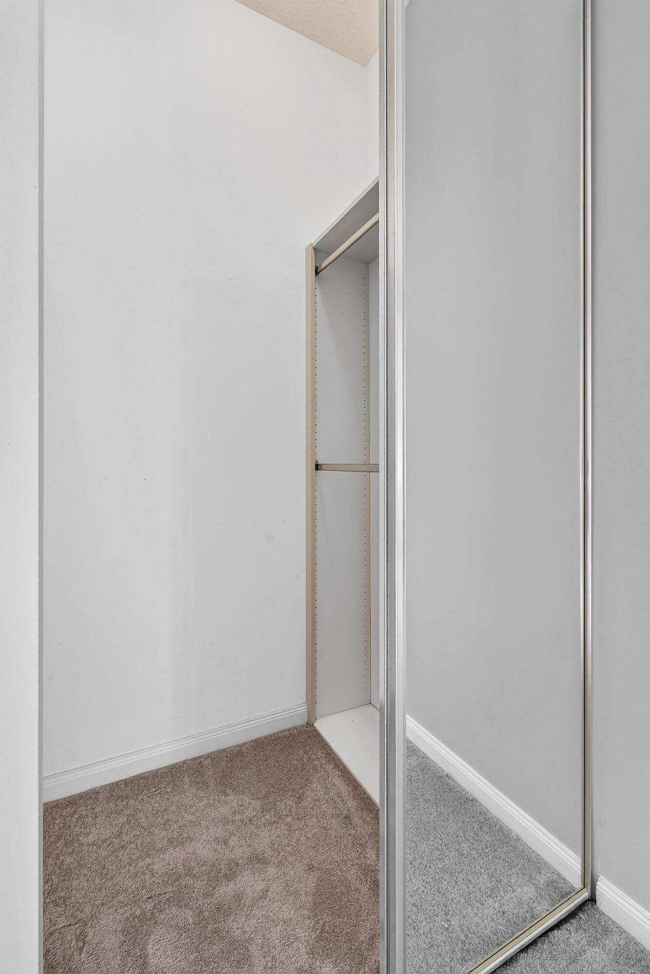 1081 Bedford Avenue, Palm Beach Gardens, FL 33403 BR 2 Walk-in closet (right side)