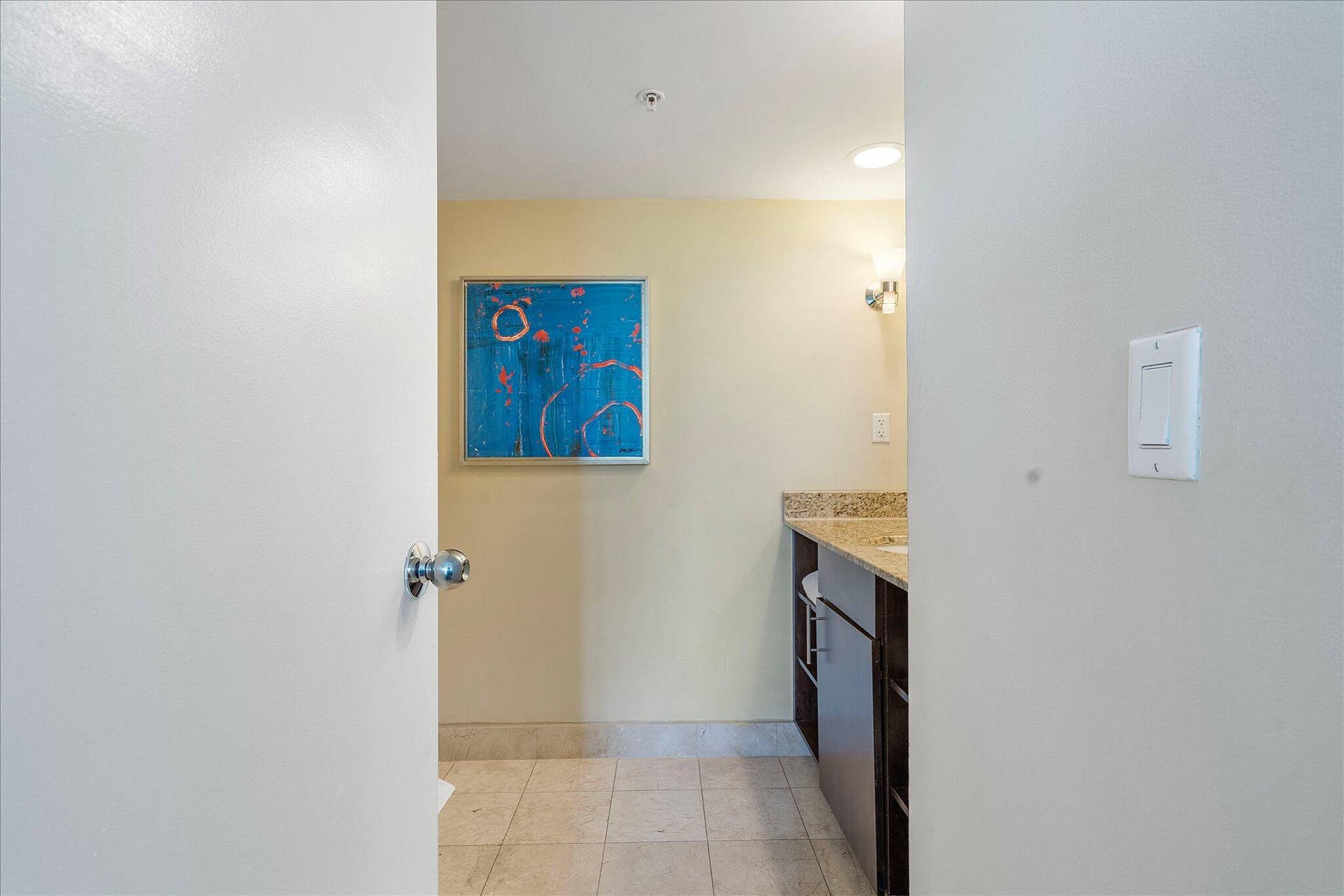 2670 E Sunrise Boulevard, #409, Fort Lauderdale, FL 33304 20-2670 E Sunrise Blvd #409_020