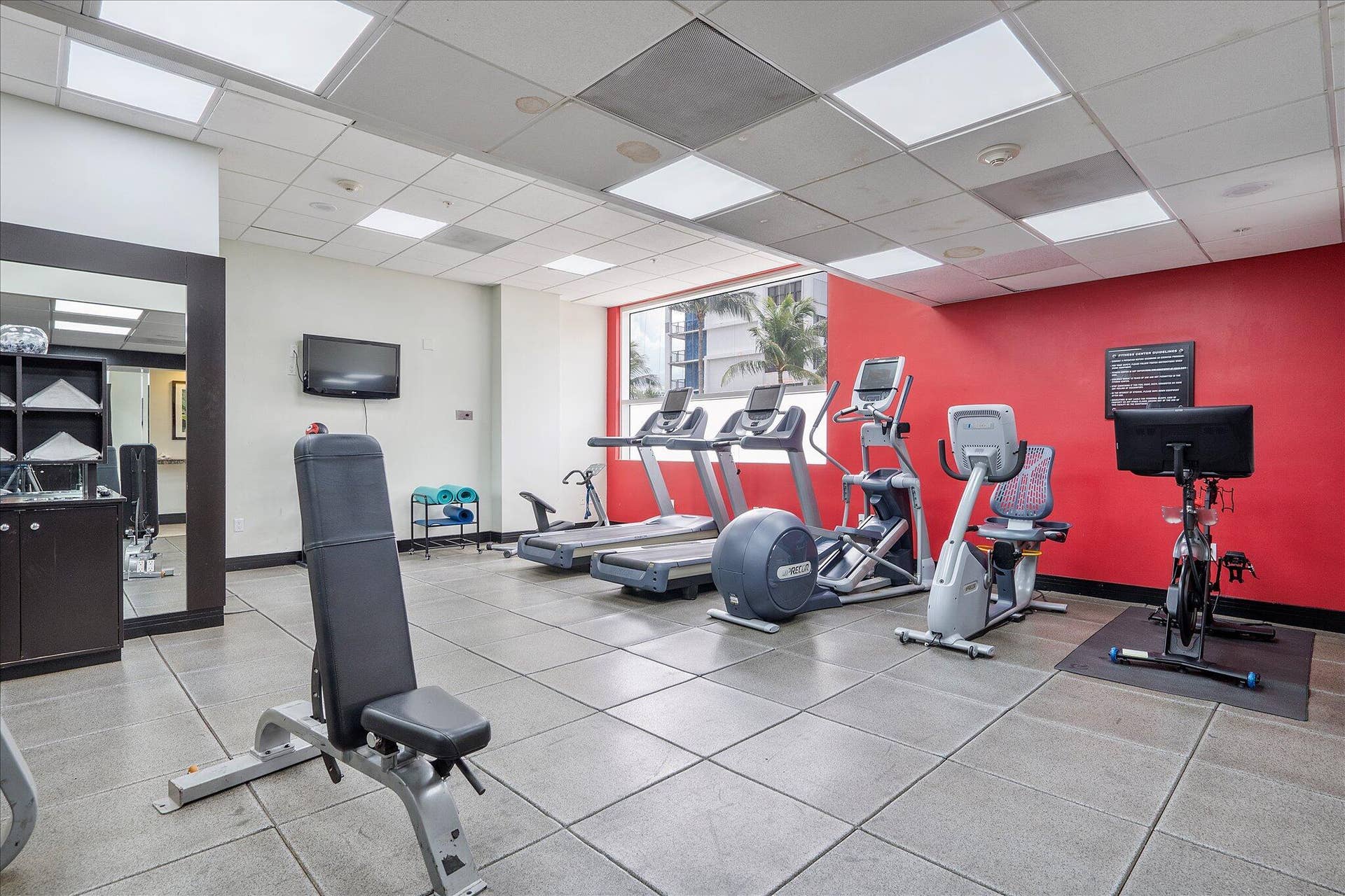 2670 E Sunrise Boulevard, #409, Fort Lauderdale, FL 33304 46-2670 E Sunrise Blvd #409_046