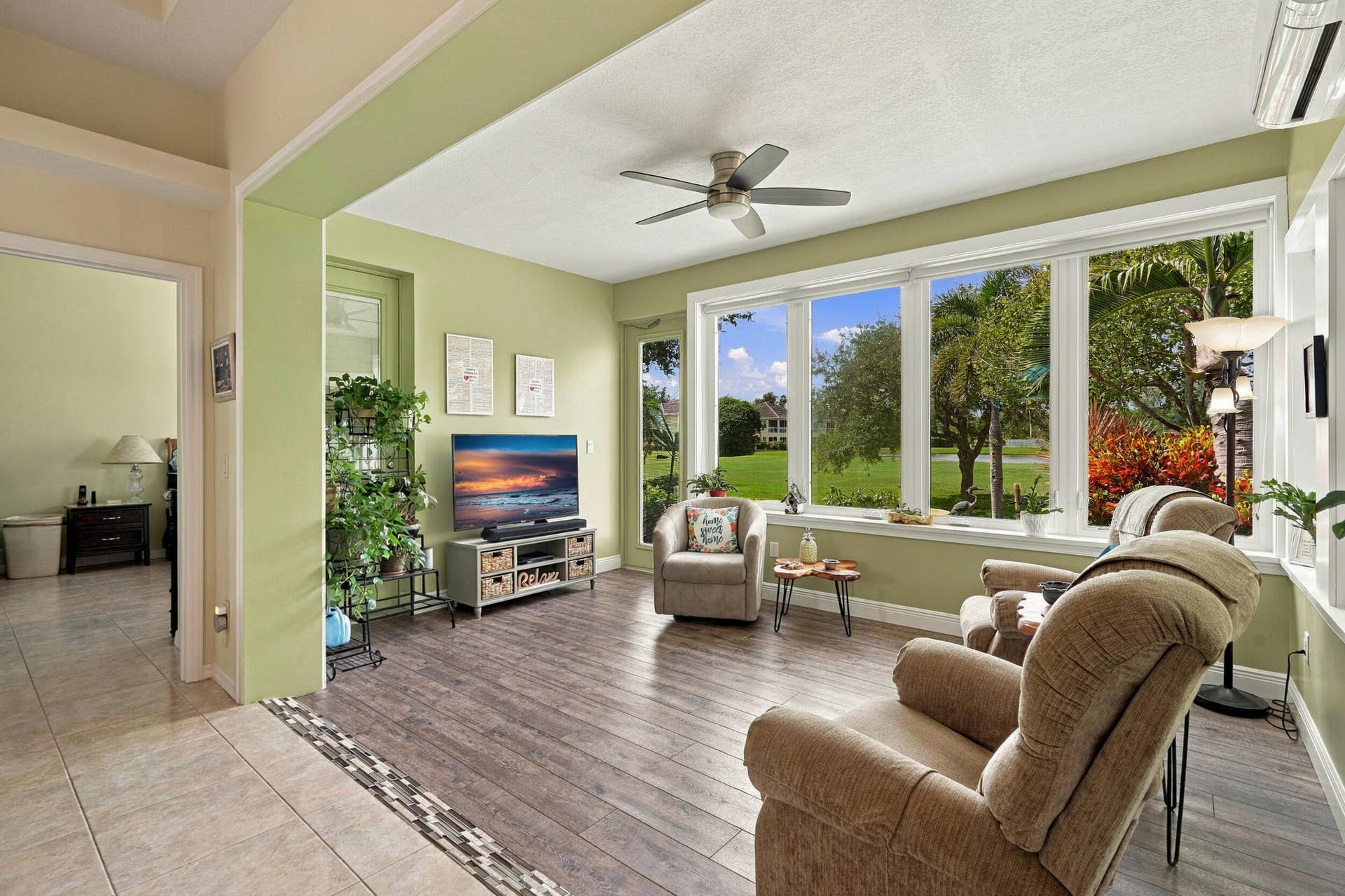 91 Southpointe Drive, Fort Pierce, FL 34949 Sunroom provides for extra square footage and is an additional year-round room to enjoy