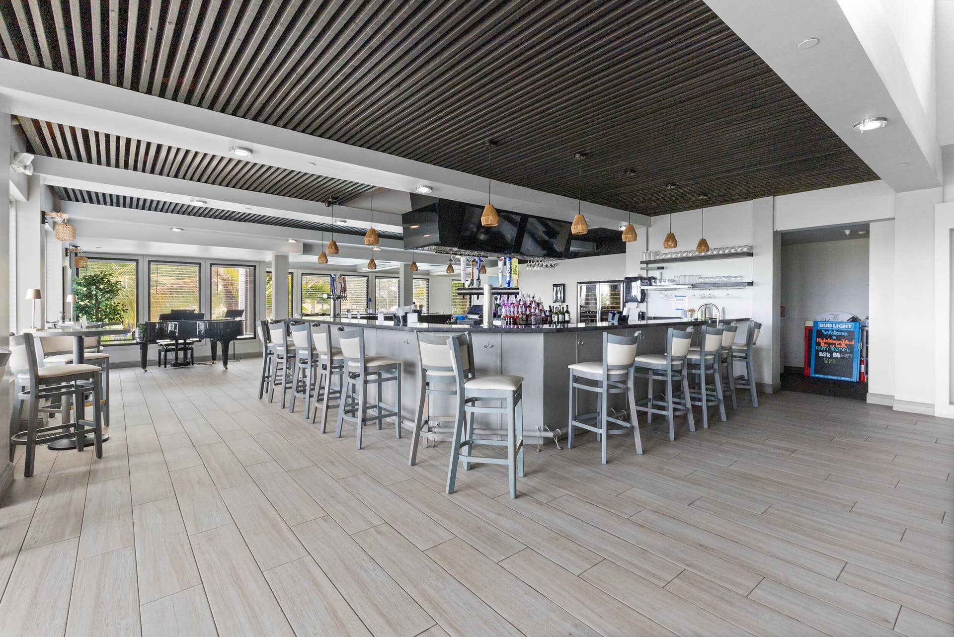 91 Southpointe Drive, Fort Pierce, FL 34949 Restaurant
