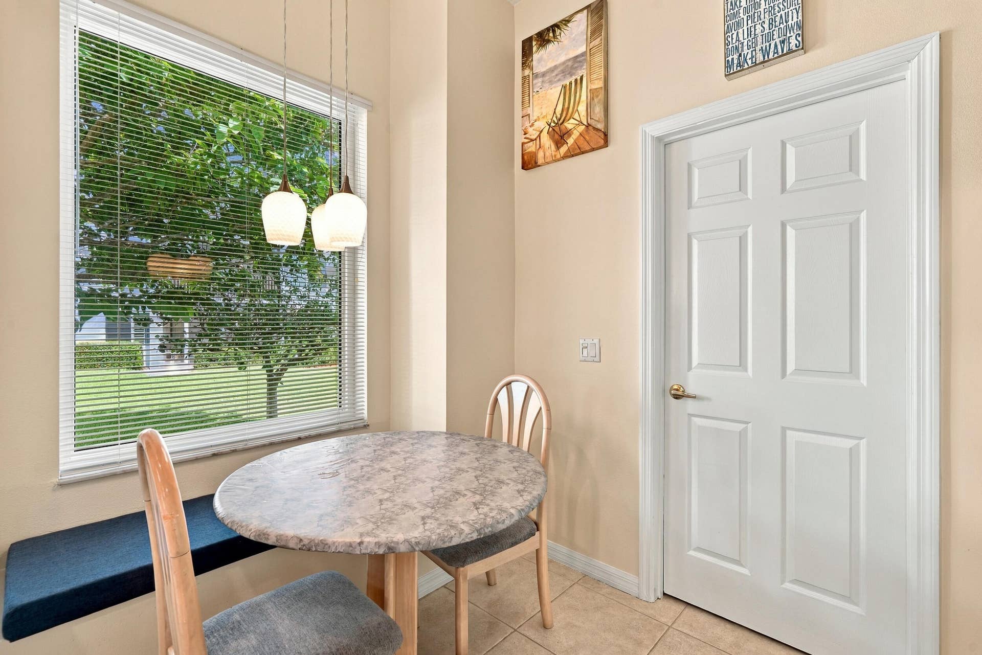 91 Southpointe Drive, Fort Pierce, FL 34949 Breakfast area in kitchen.