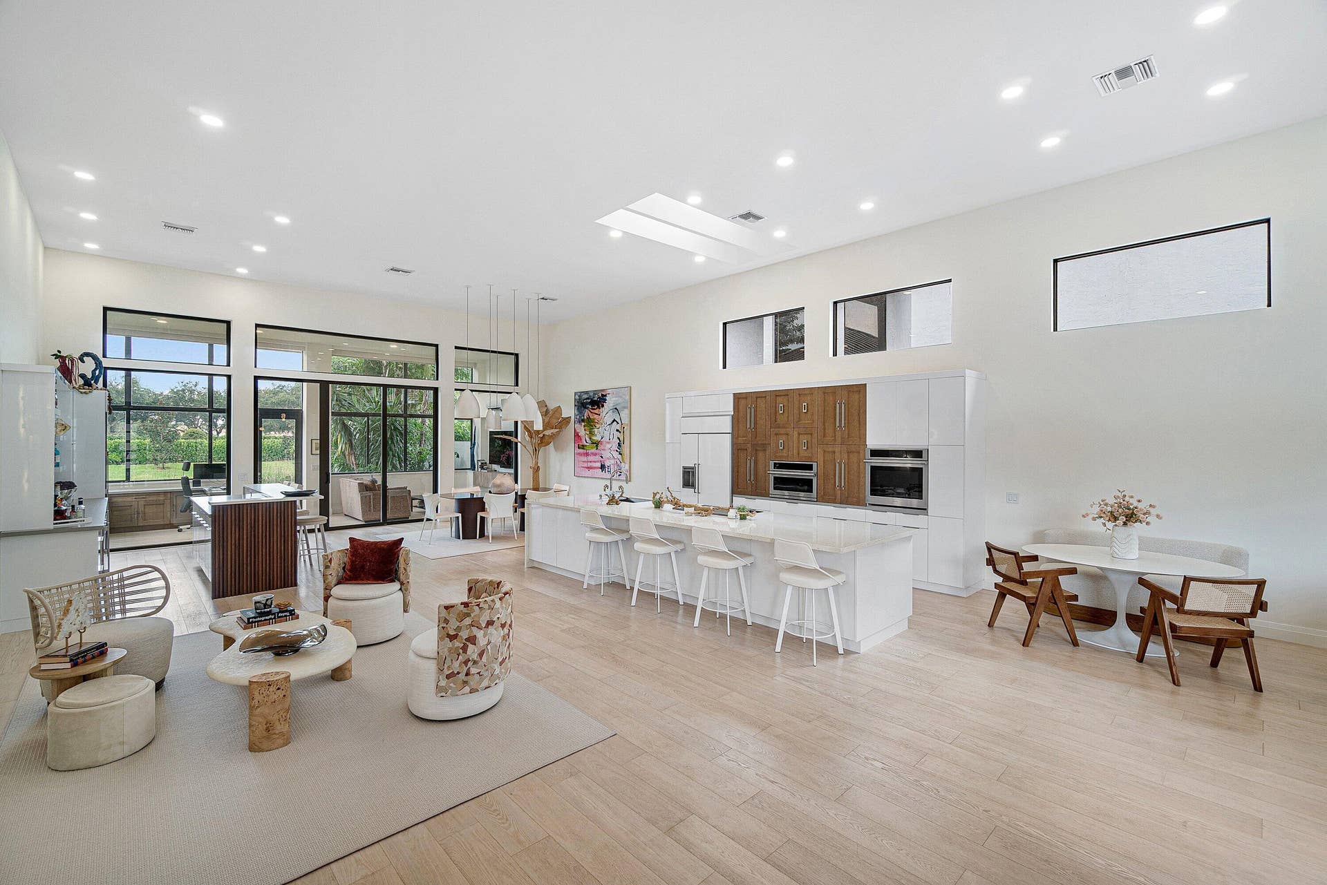 5161 Suffolk Drive, Boca Raton, FL 33496 Living Room / Kitchen