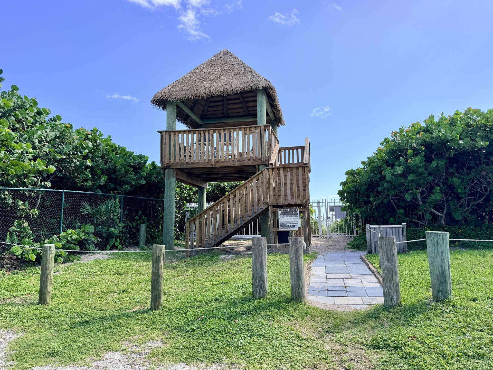 200 N El Mar Drive, #B202, Jensen Beach, FL 34957 36-web-or-mls-IMG_5066