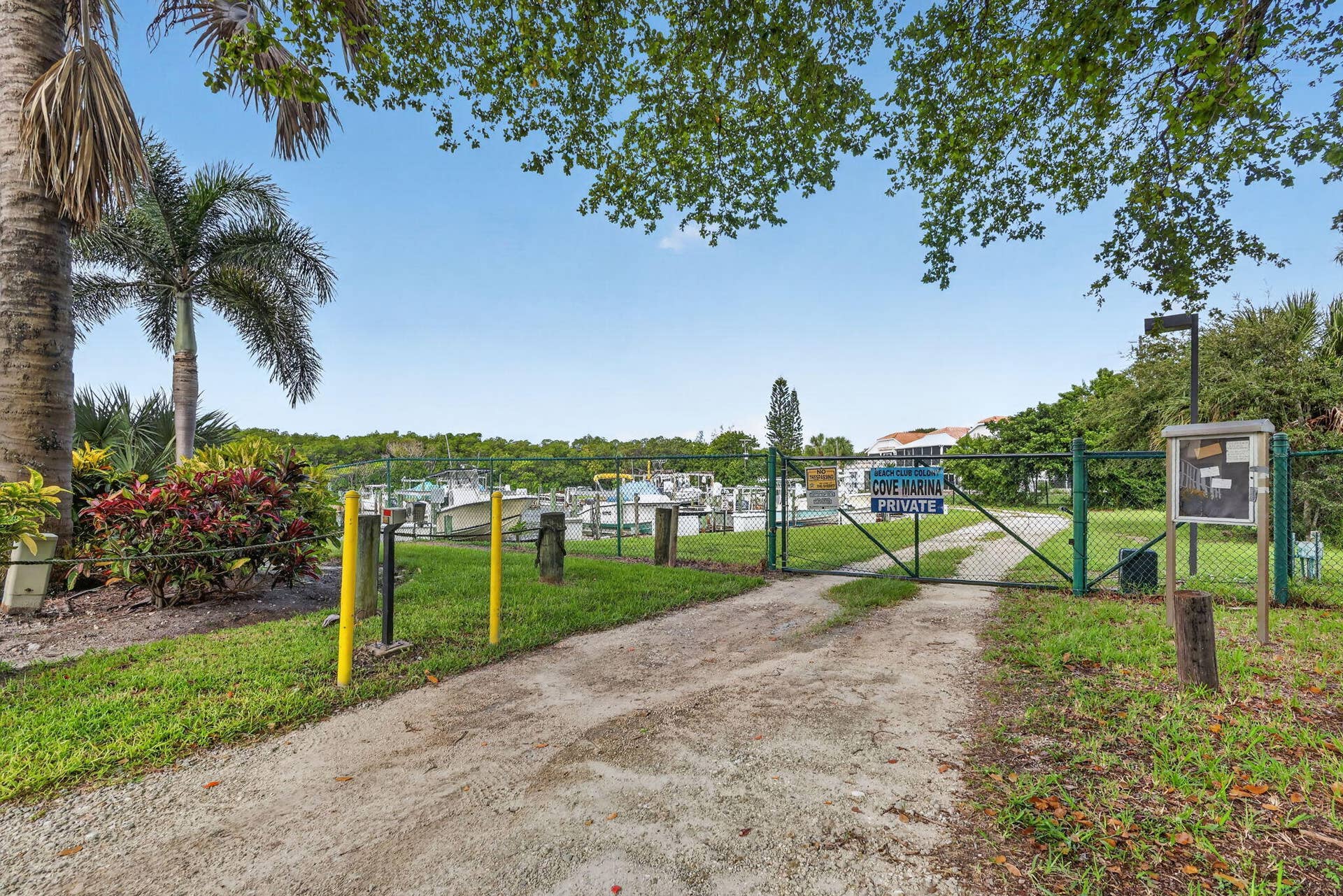 200 N El Mar Drive, #B202, Jensen Beach, FL 34957 40-web-or-mls-5P1A8901