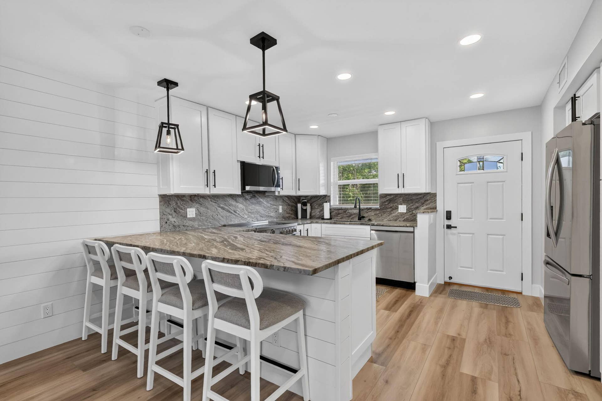 200 N El Mar Drive, #B202, Jensen Beach, FL 34957 2-web-or-mls-5P1A8785