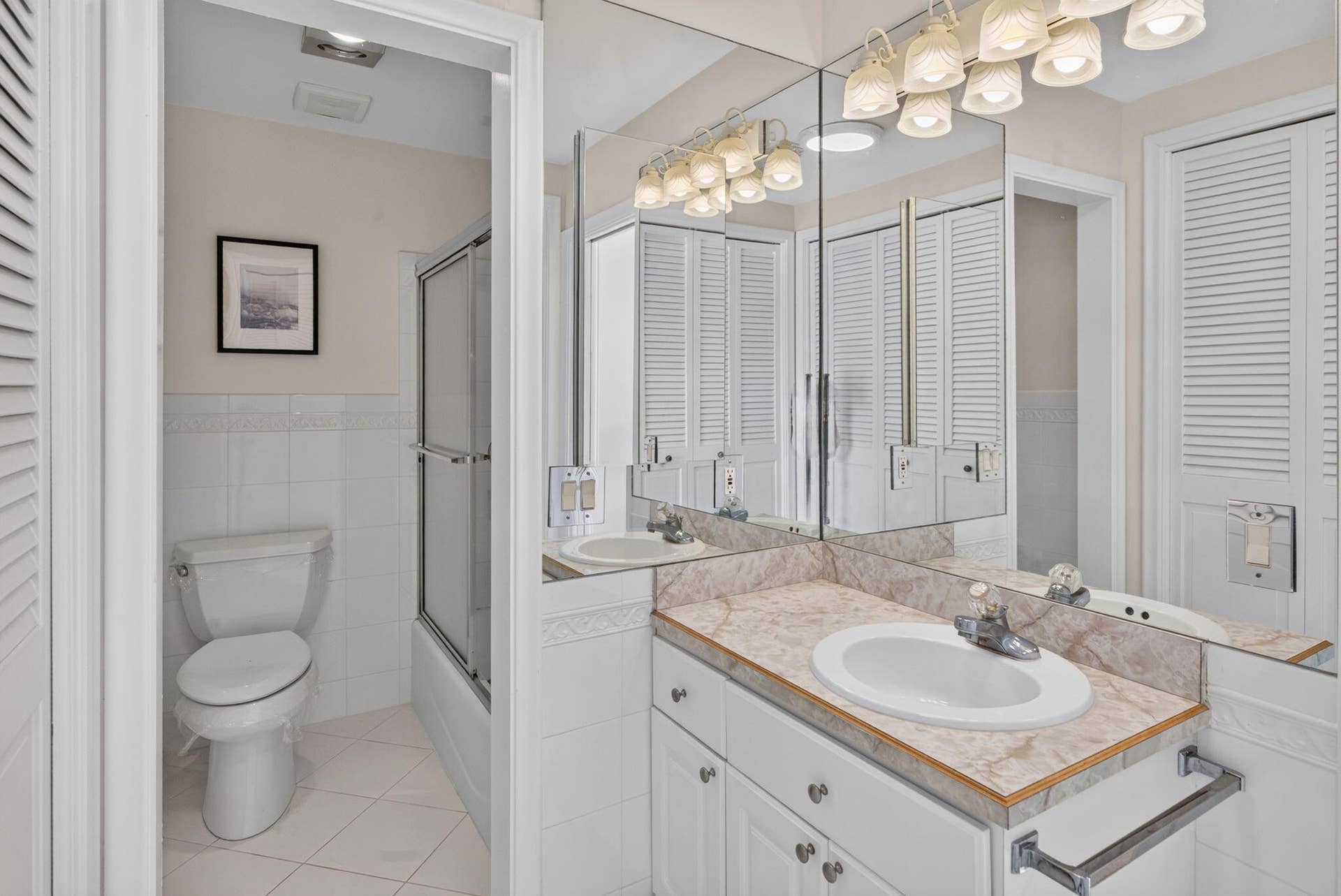 39-web-or-mls-Primary Bathroom 2
