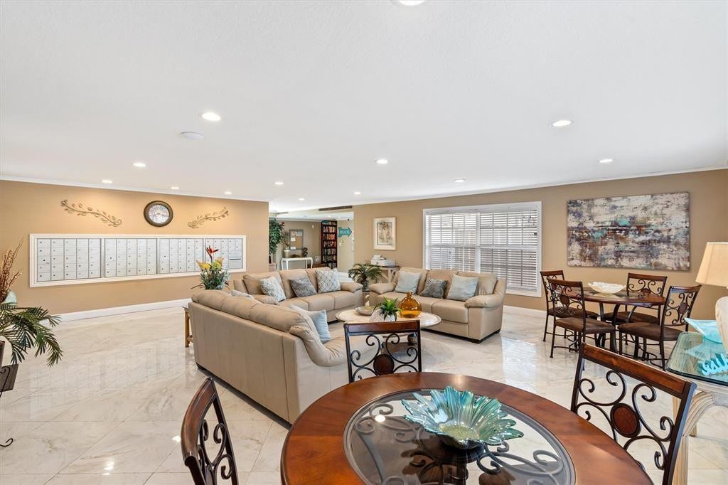 1461 S OCEAN Boulevard, #211, Lauderdale By The Sea, FL 33062 NO ASSESSMENT!!. THE BUILDING HAD A $1.5 MILLION DOLLAR RESTORATION WITH ITS 40 YEAR INSPECTION, SIRS, RESERVES, ASSESSMENTS ALL PAID BY SELLER!!!.. A BEACH & BOAT LOVERS DREAM!!.. A PRIVATE DEEDED BEACH ACCESS ACROSS THE STREET & NEW BOAT DOCK TO LIVE THE LIFESYTLE OF LAUDERDALE BY THE SEA. THIS HIGHLY DEMANDED 1 BEDROOM 1.5 BATH UNIT FEATURES THE PERFECT LOCATION IN A WELL MANAGED COMPLEX WITH ALL CERTIFICATIONS COMPLETED. THE UNIT IS MOVE IN READY. IT OFFERS RELAXING COURTYARD AND POOL VIEWS!