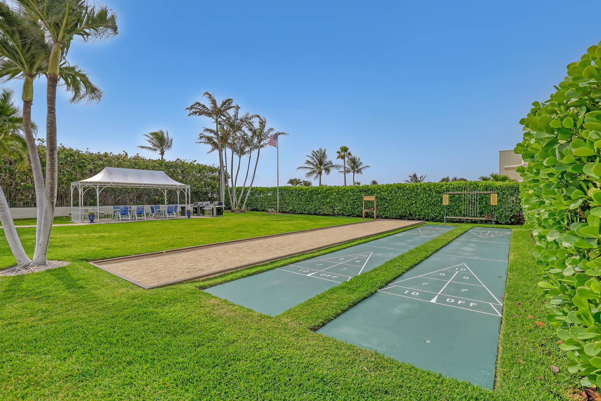 145 S Ocean Avenue, #601, Palm Beach Shores, FL 33404 Pool