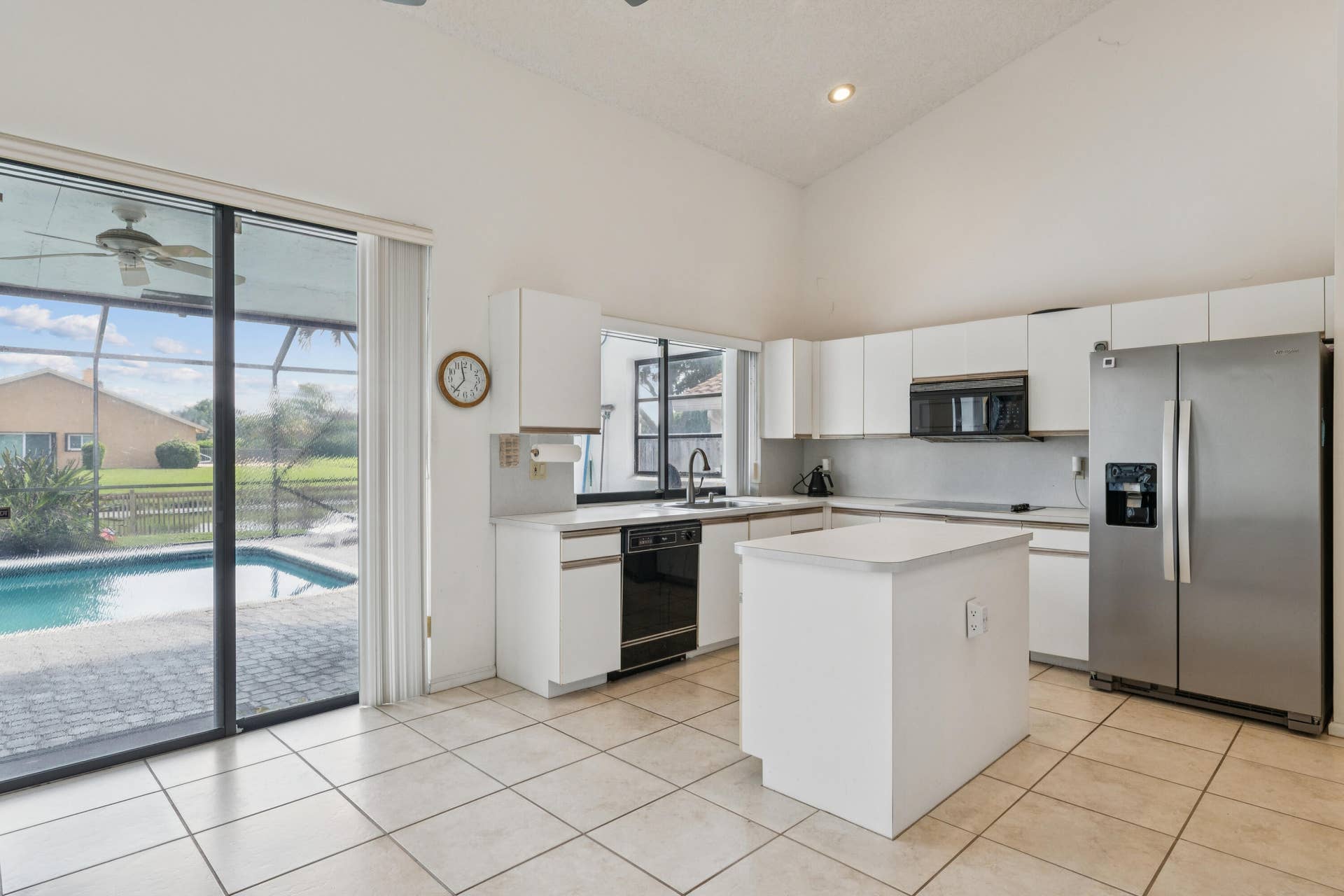 1240 NW 100TH Way NW, Plantation, FL 33322 1240_NW_100th_Way_018