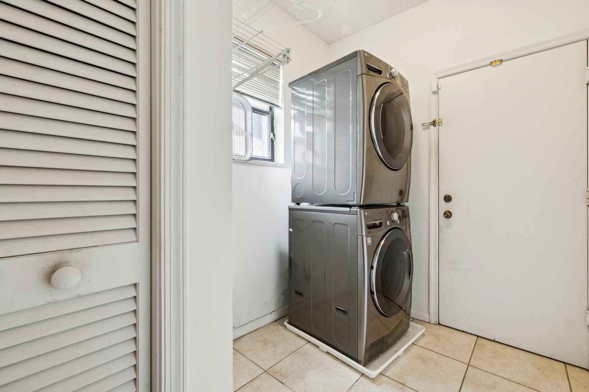 1240 NW 100TH Way NW, Plantation, FL 33322 1240_NW_100th_Way_019