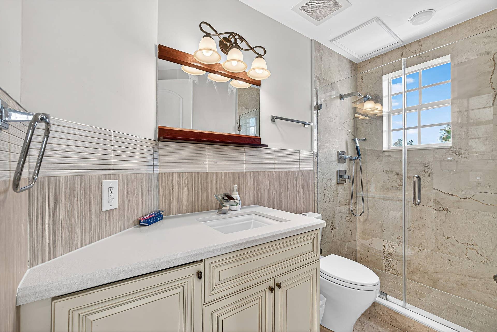 3000 S HIGHWAY A1A, #302, Jupiter, FL 33477 026-3000SHighwayA1a-302-Jupiter-33477-SM