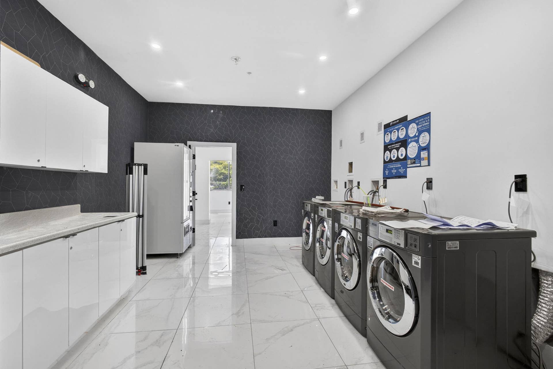 324 20th Street, #Unit 320, West Palm Beach, FL 33407 103-web-or-mls-BS1A4974 (1)