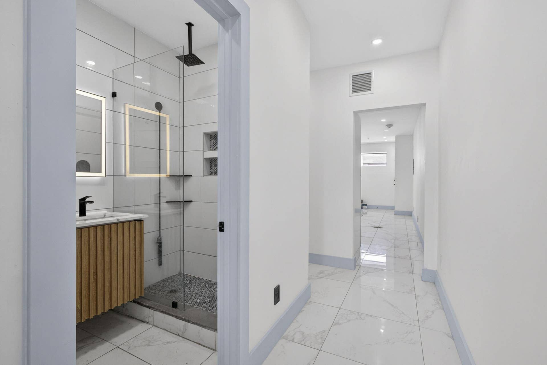 324 20th Street, #Unit 320, West Palm Beach, FL 33407 93-web-or-mls-BS1A4922